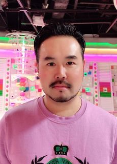 中庭 慎介