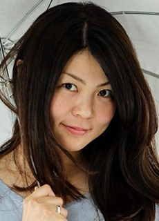 山本 由香